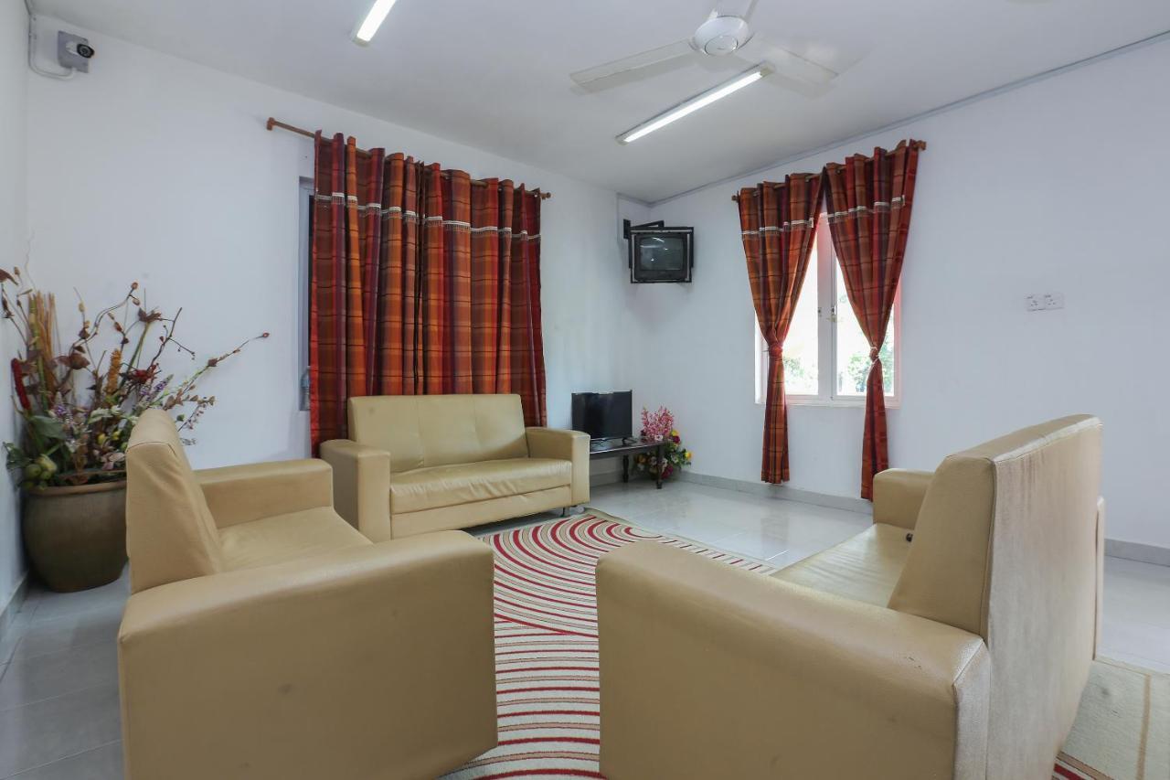 Oyo 8966 Dee Wana Resort 1 Pasir Puteh Eksteriør bilde